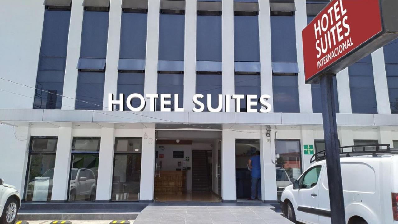 Suites Internacional Zapopan Bagian luar foto